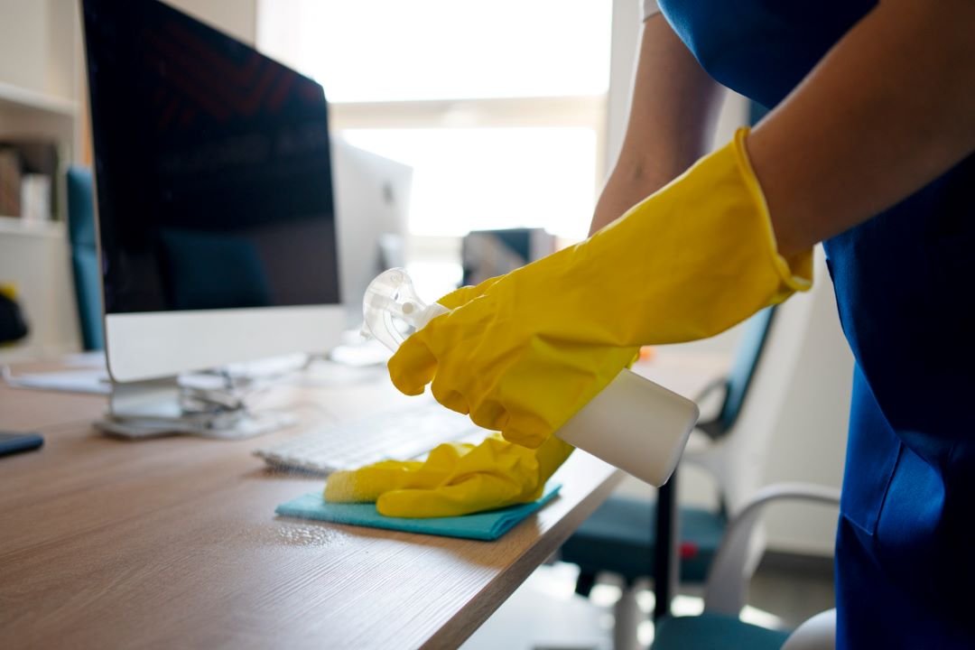 How Regular Cleaning Services from Evie’s Keep Your NYC Home Spotless Every Week